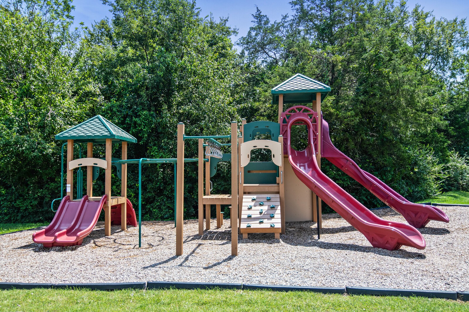 2020 Valley Brook Dr