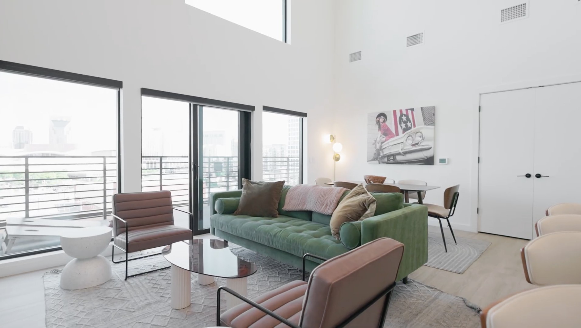 635 7th Ave, S Unit: 609