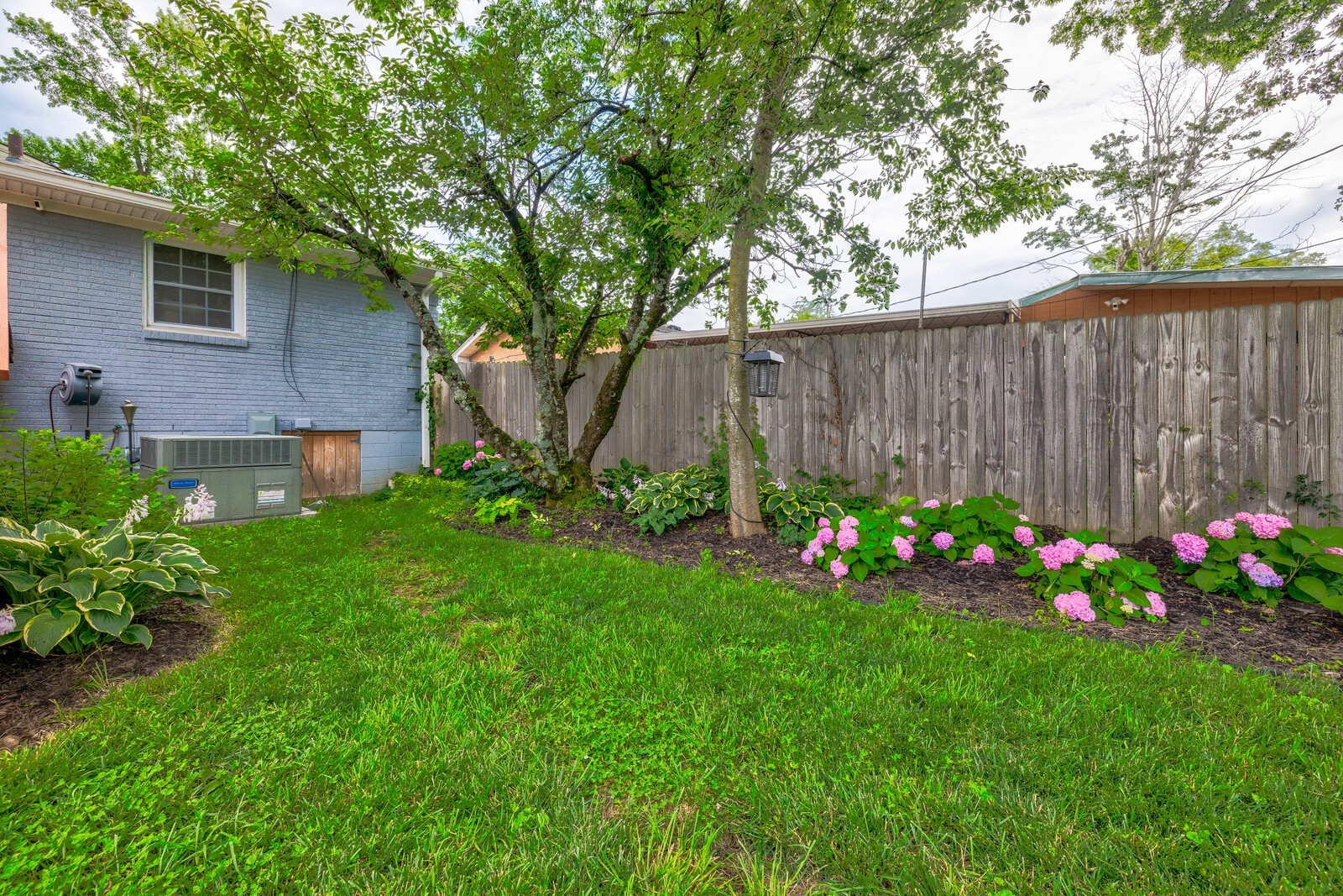6502 Premier Dr