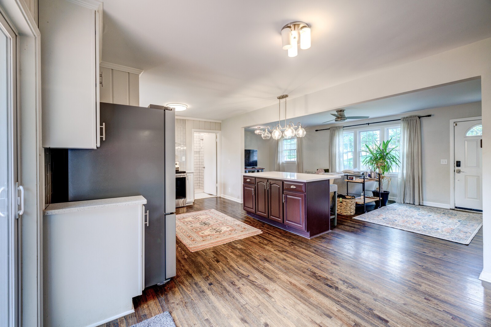 6502 Premier Dr