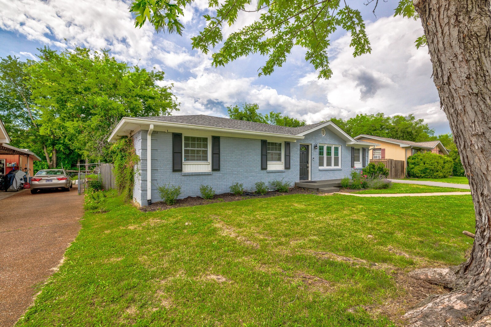 6502 Premier Dr