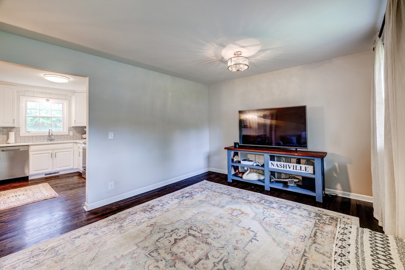 6502 Premier Dr
