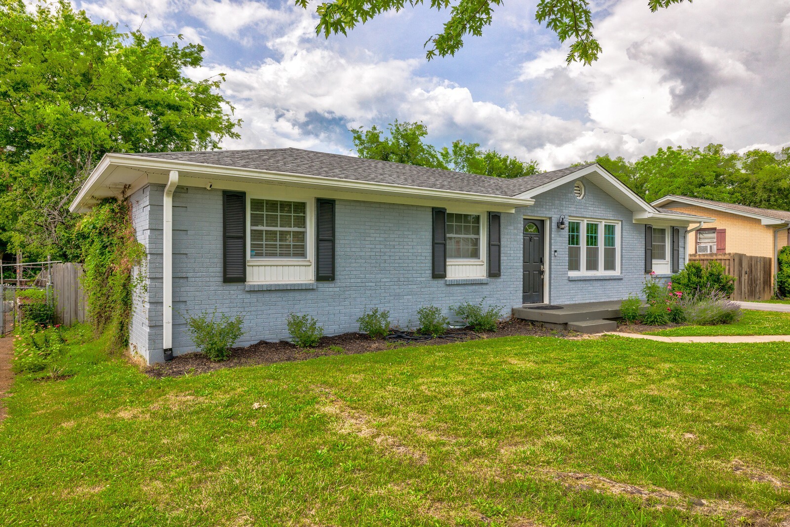 6502 Premier Dr