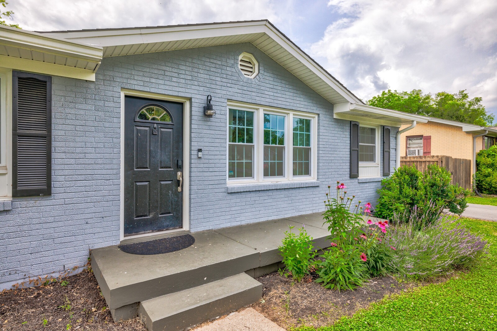 6502 Premier Dr