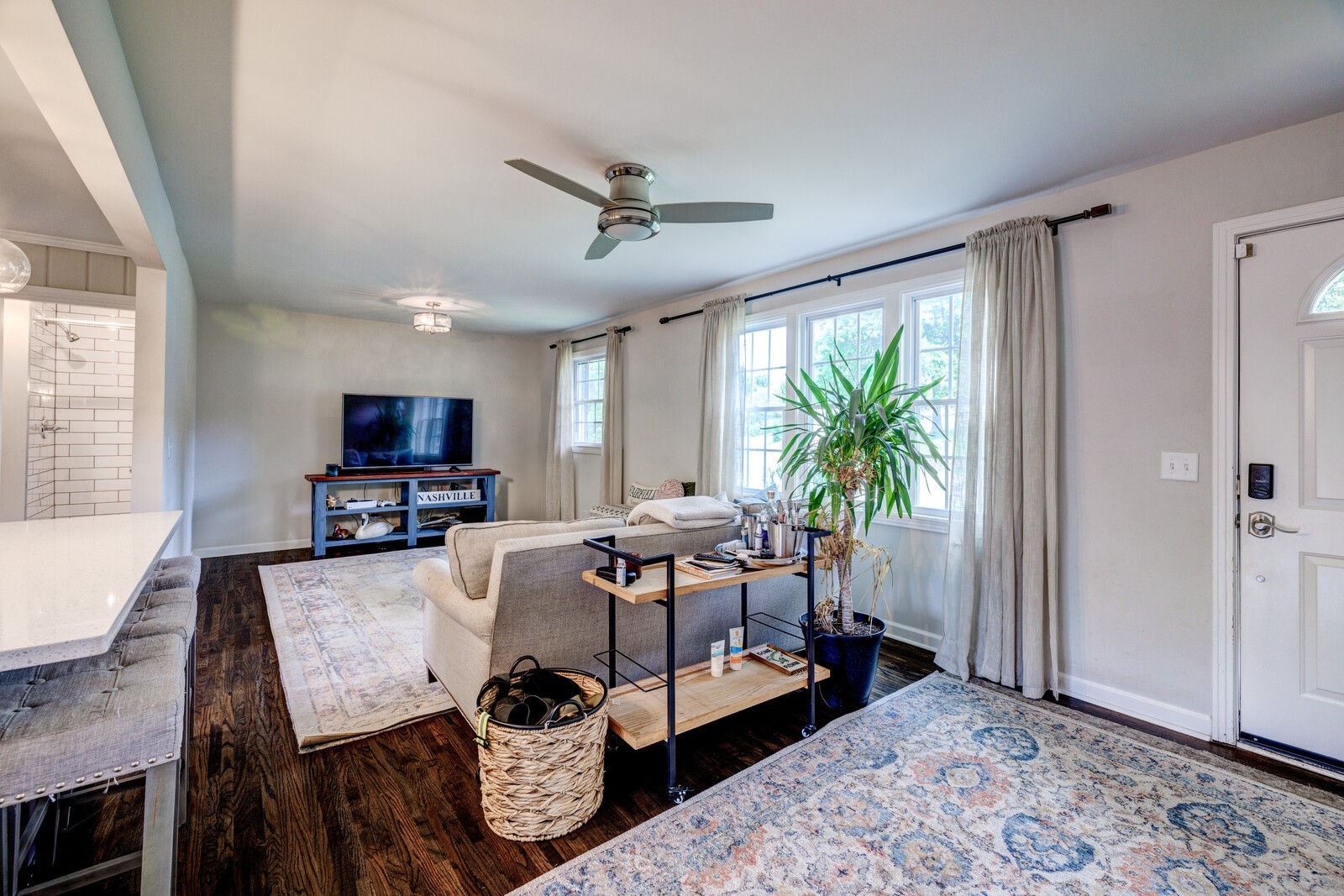 6502 Premier Dr