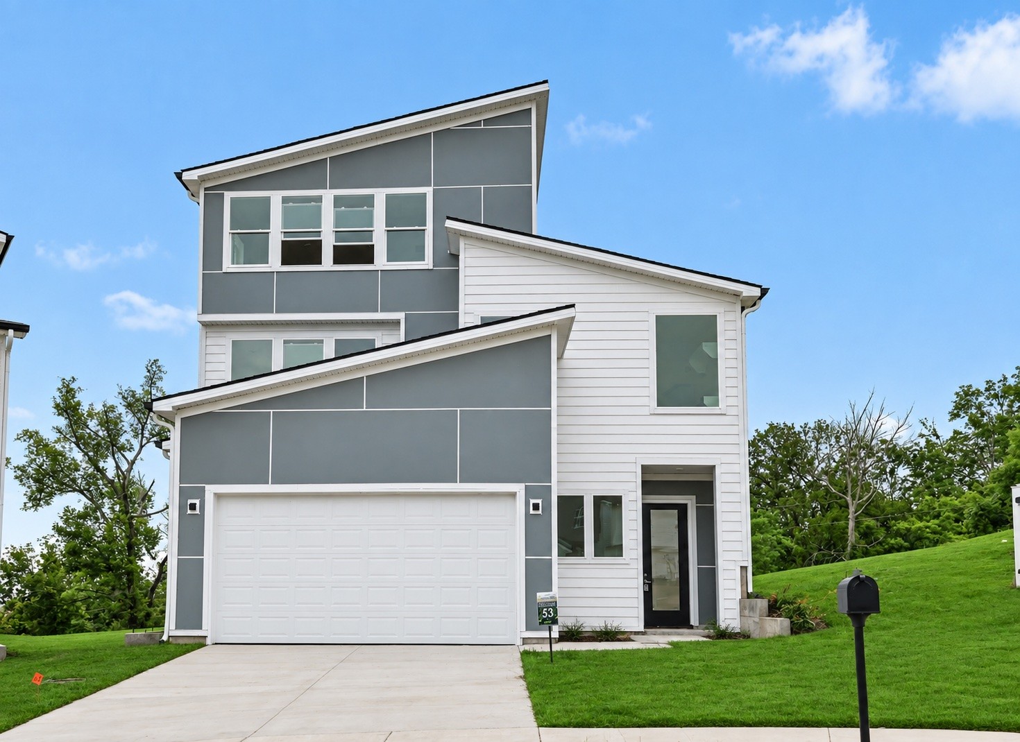 213 Walnutwood Lane