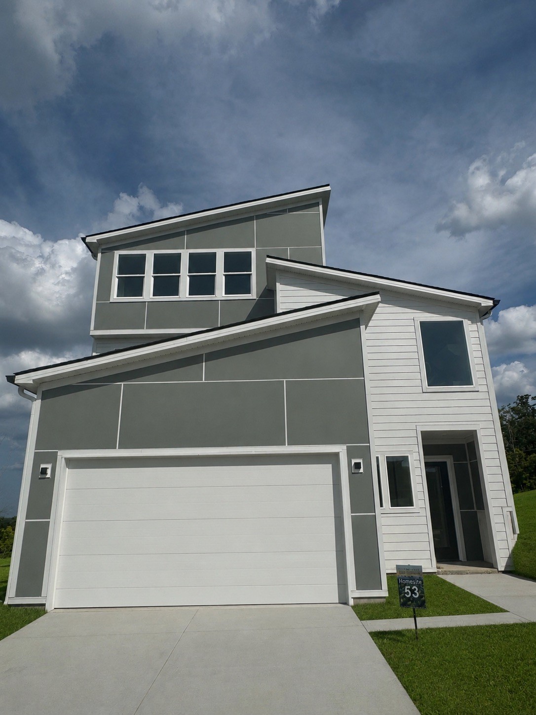 213 Walnutwood Lane