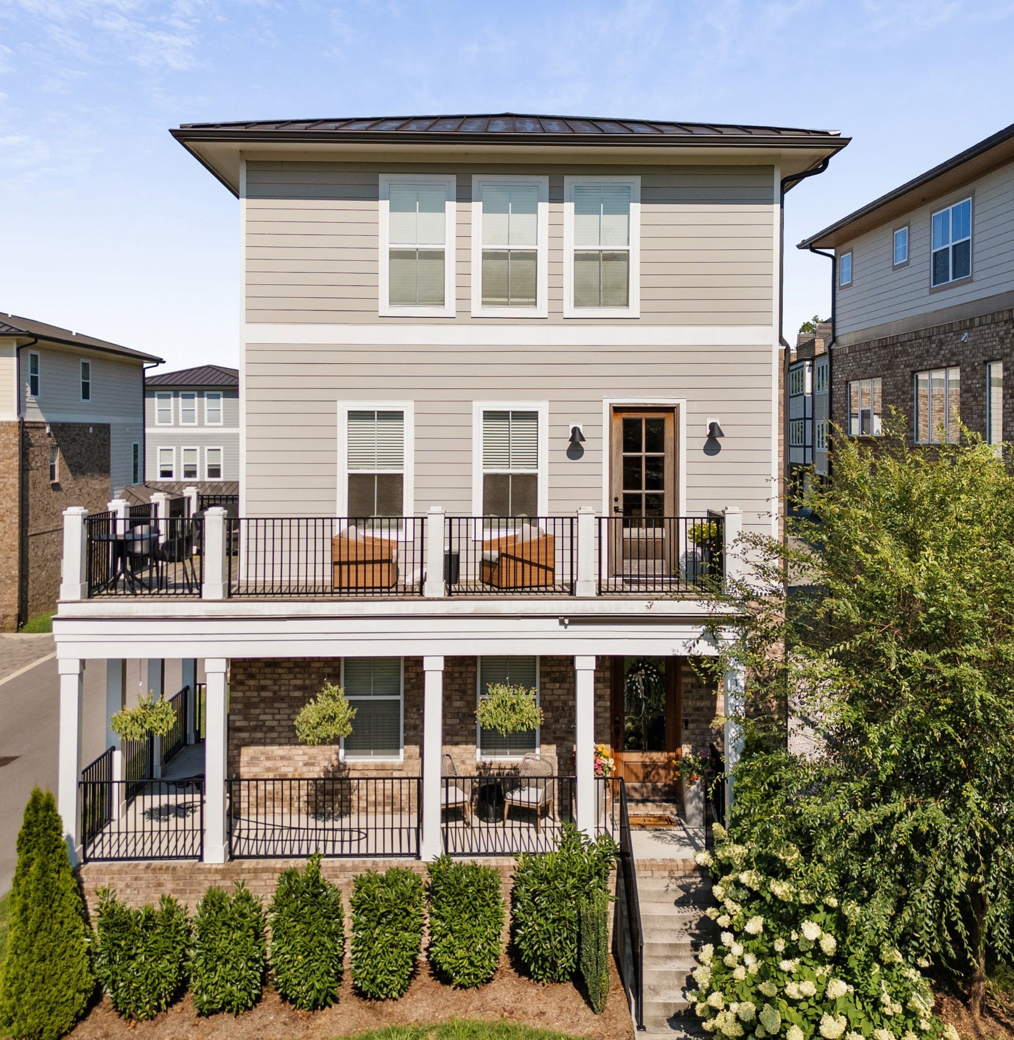 109 Demoss Rd
