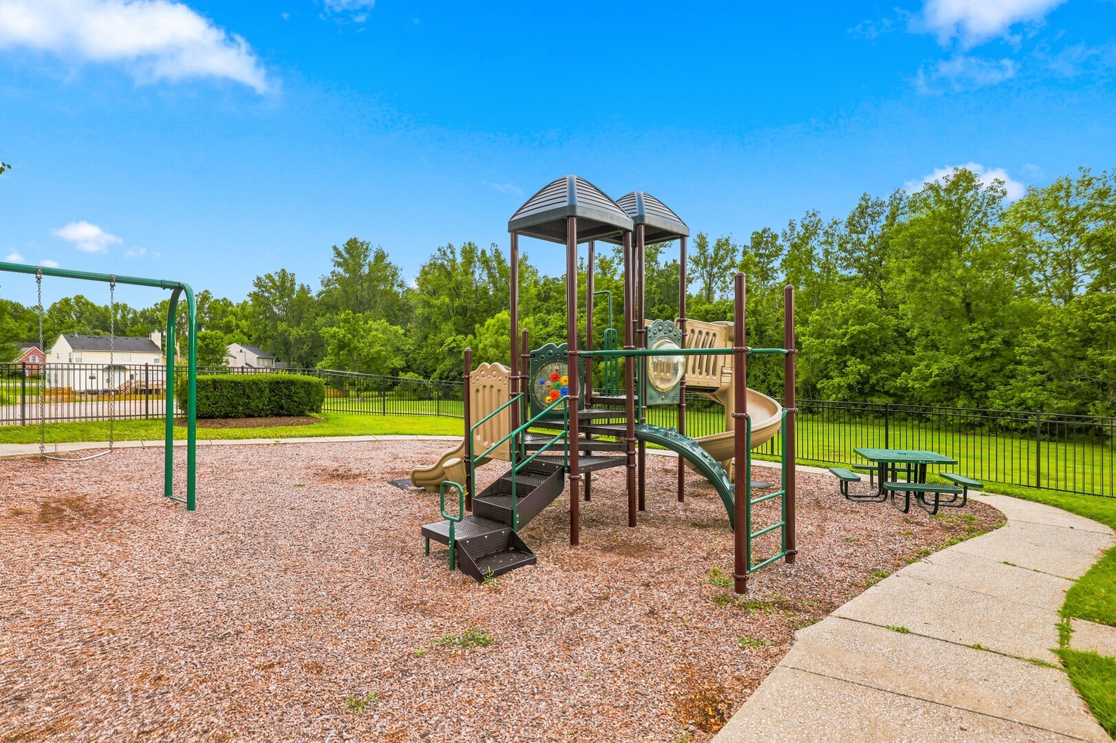 2115 Ponty Pool Dr