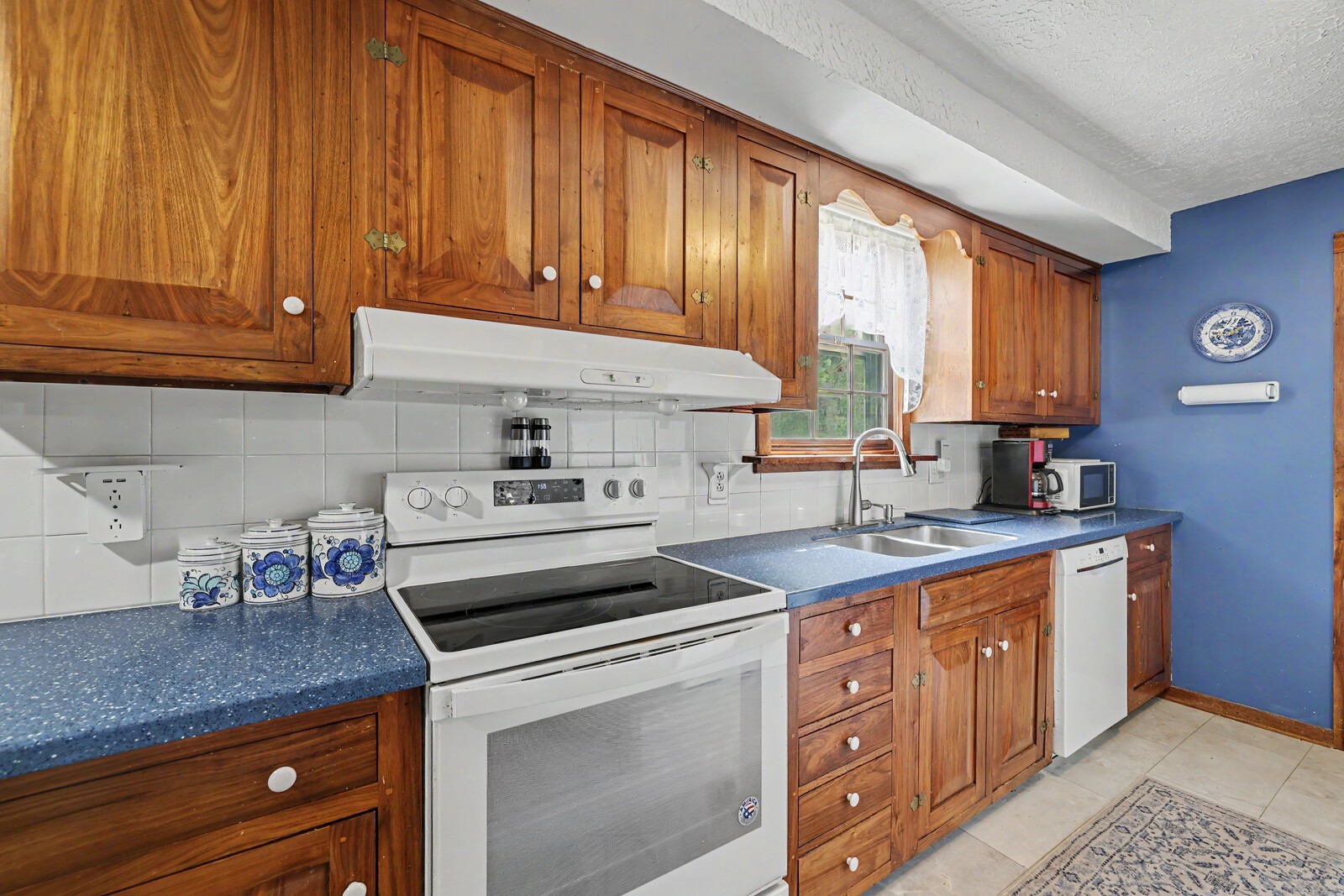 4425 Little Marrowbone Rd