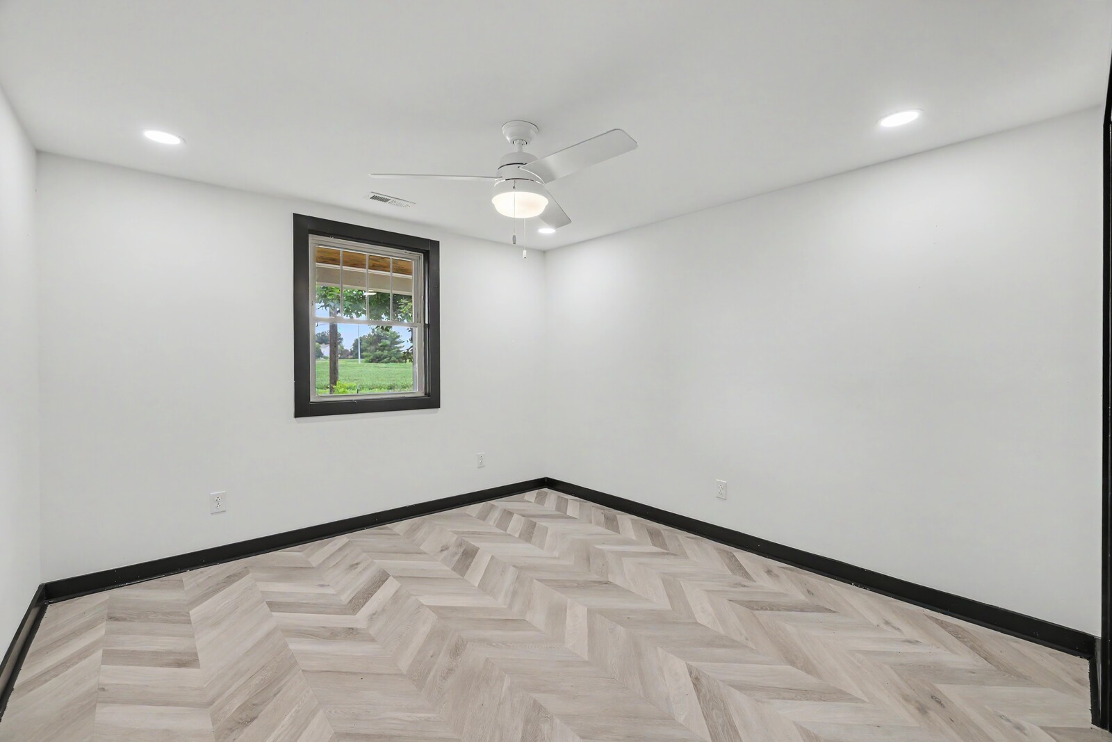 272 Clubbs Rd