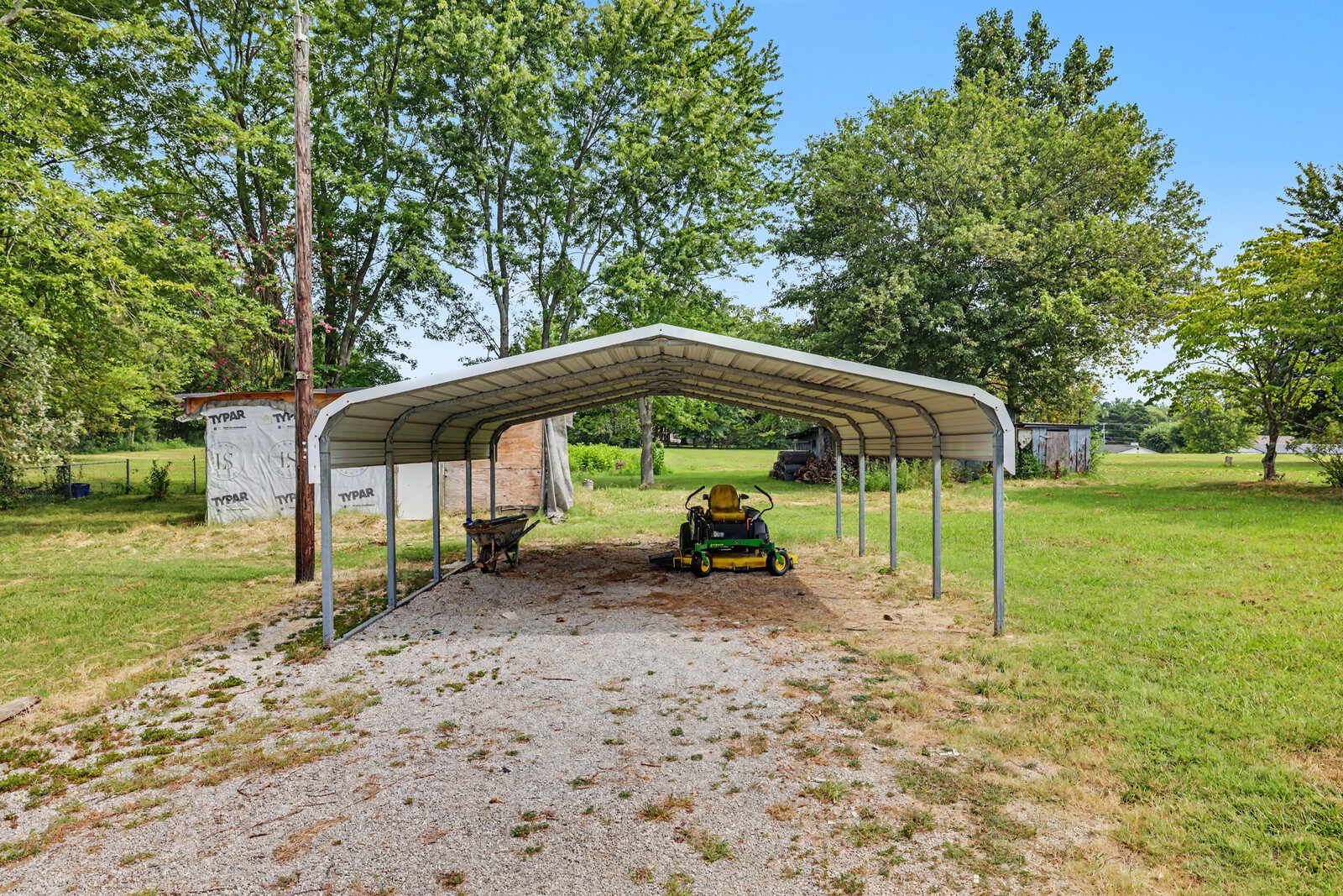 272 Clubbs Rd