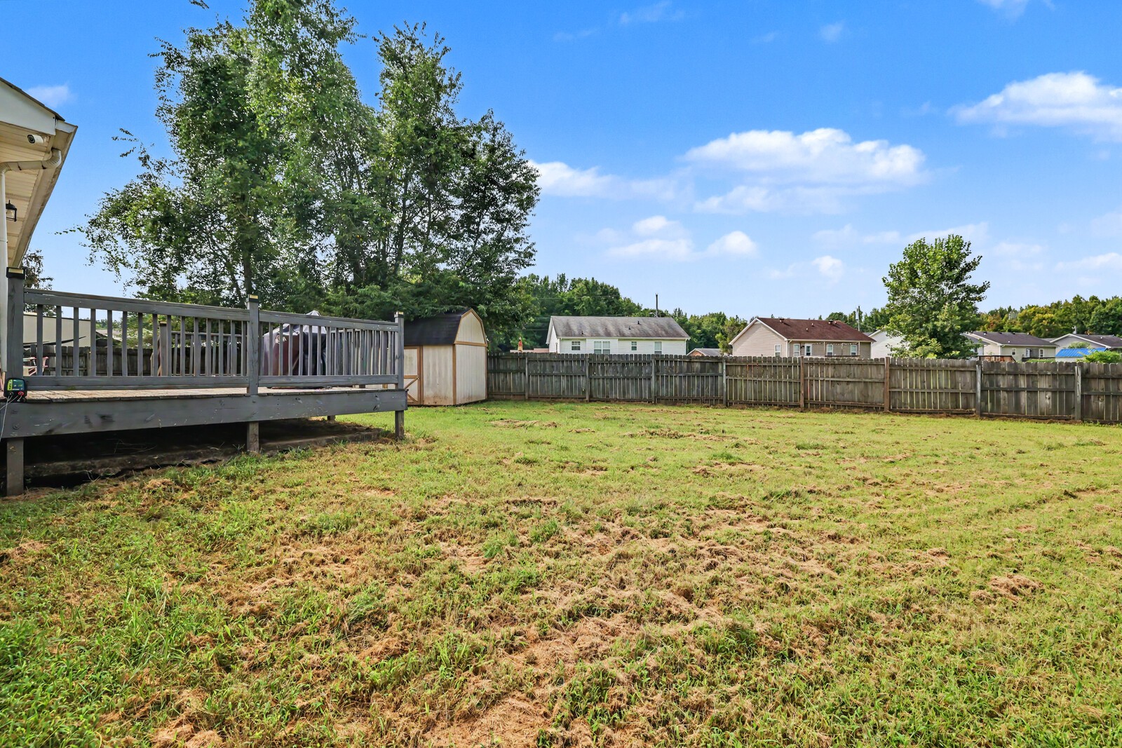 726 Donna Ct