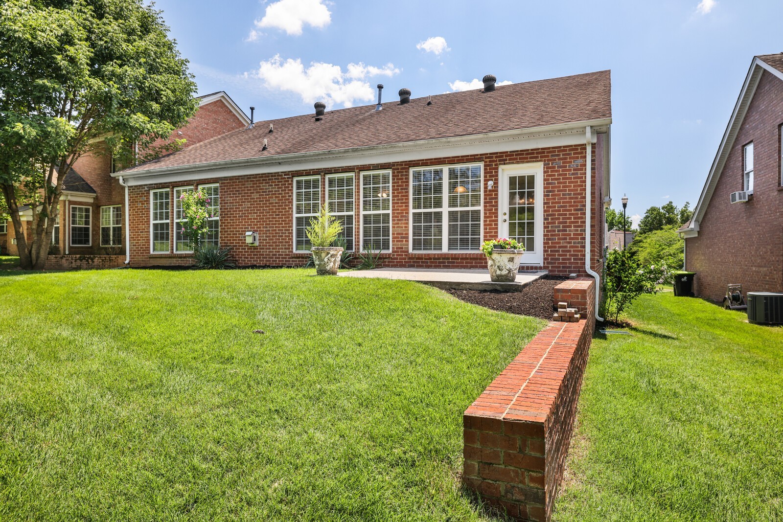 1504 Chestnut Springs Rd