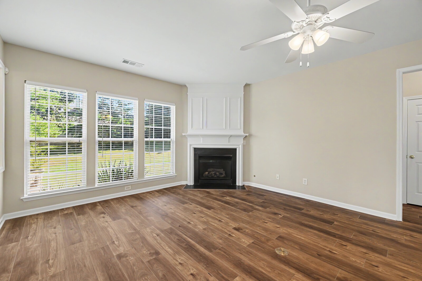 1504 Chestnut Springs Rd