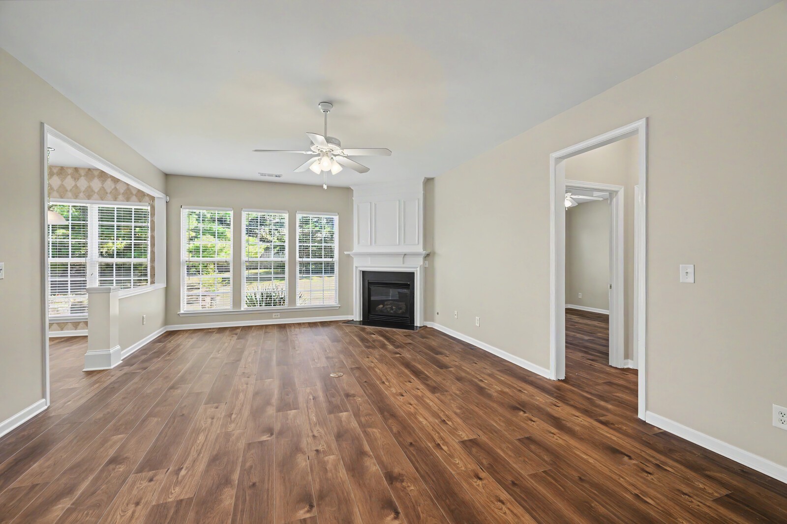 1504 Chestnut Springs Rd