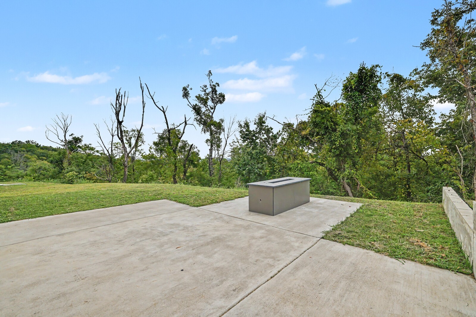 213 Walnutwood Lane