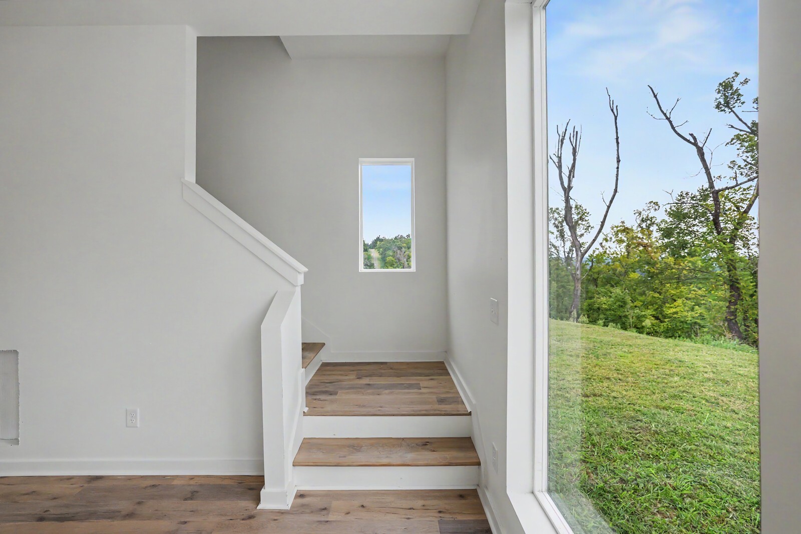 213 Walnutwood Lane
