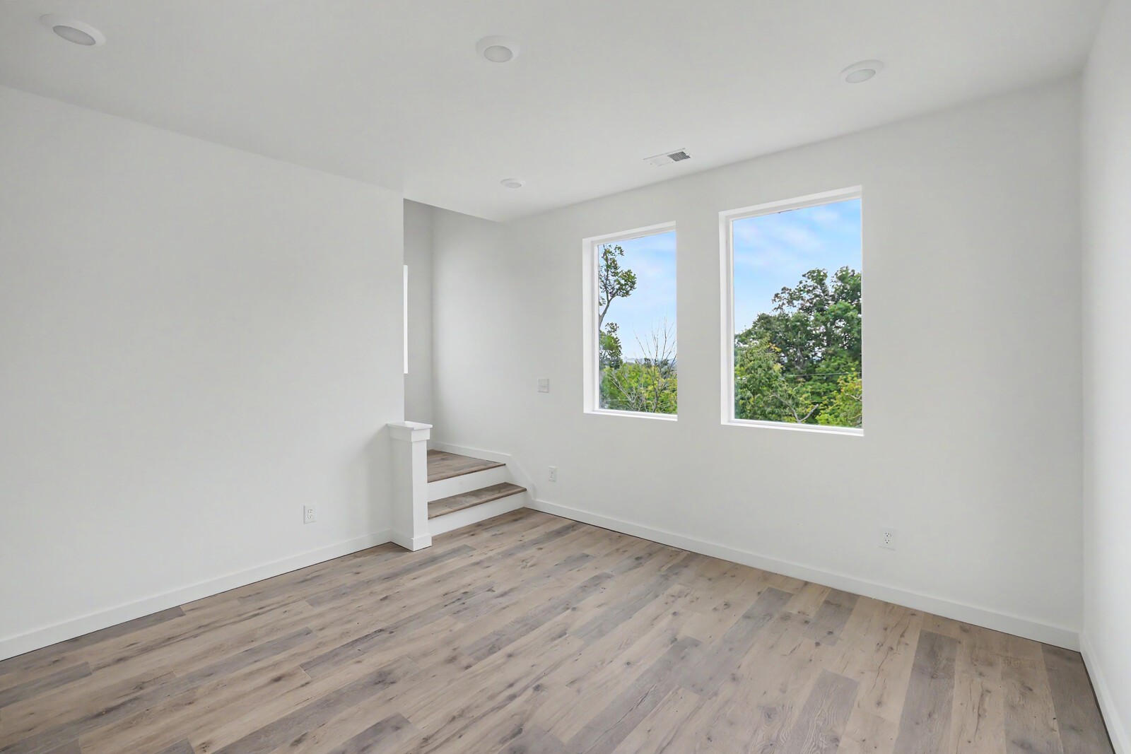 213 Walnutwood Lane