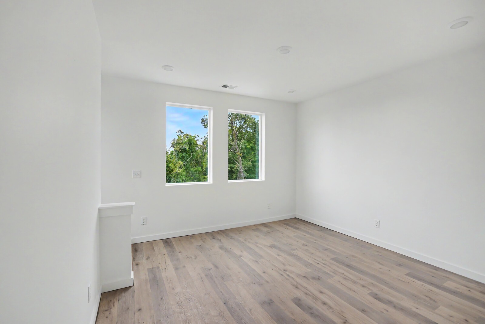 213 Walnutwood Lane