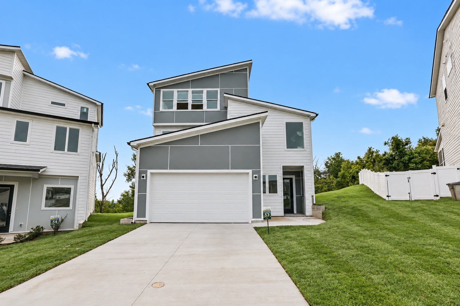 213 Walnutwood Lane