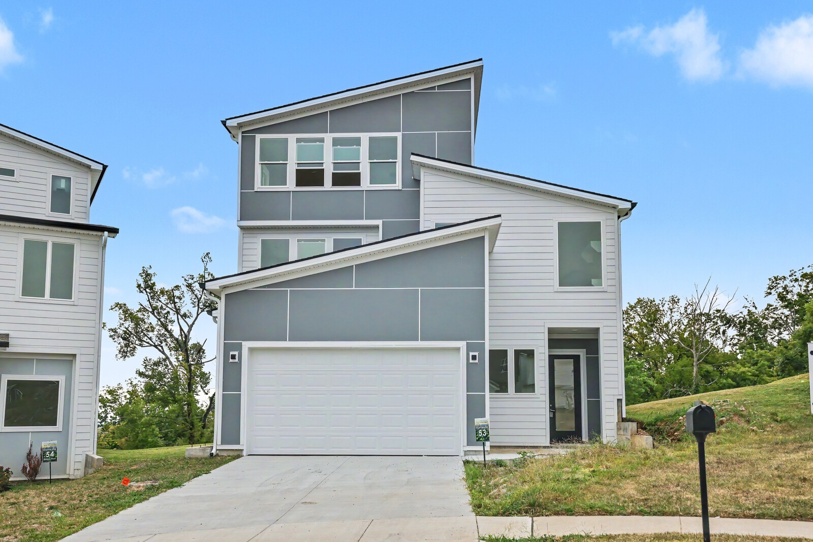 213 Walnutwood Lane