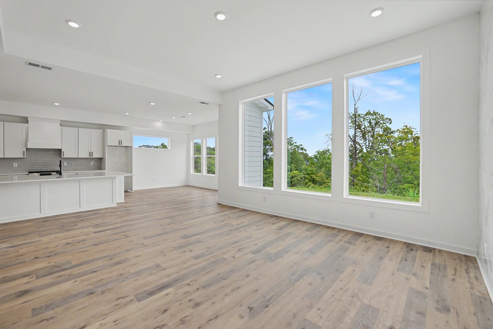 209 Walnutwood Lane