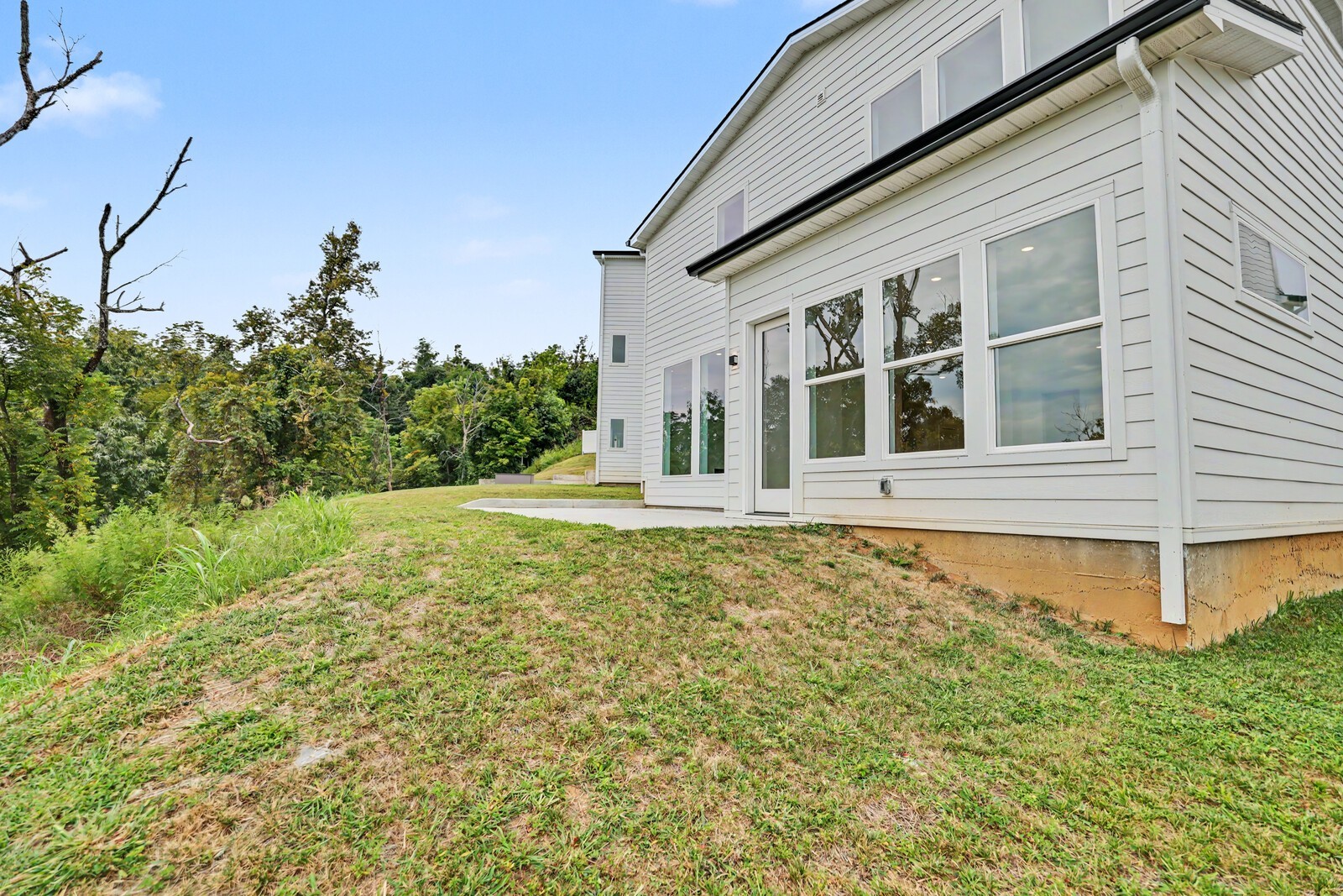209 Walnutwood Lane