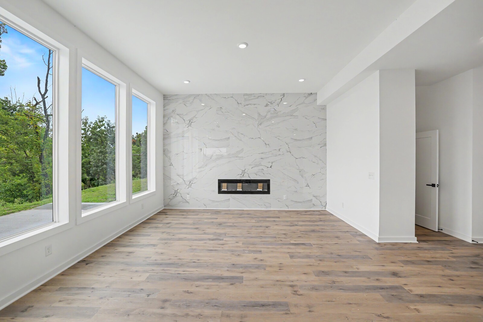 209 Walnutwood Lane