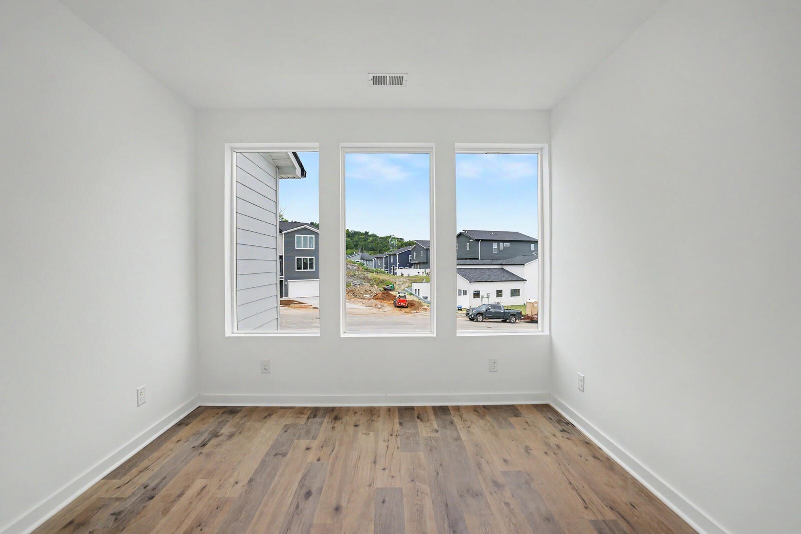 209 Walnutwood Lane
