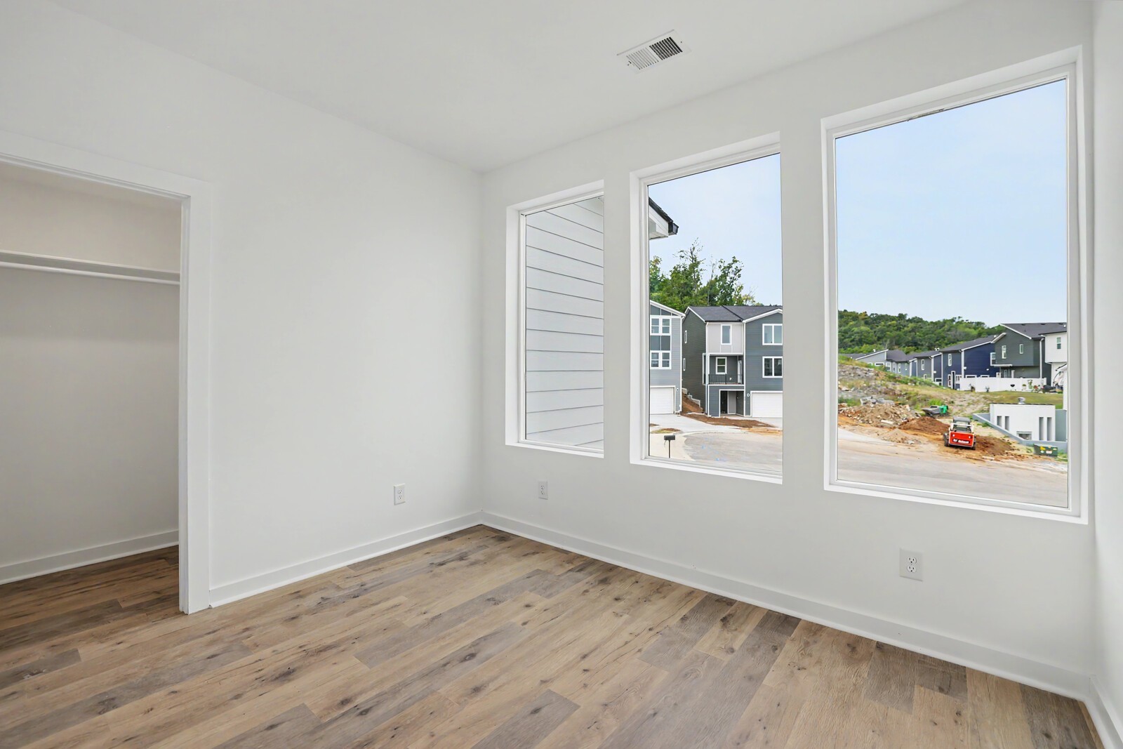 209 Walnutwood Lane