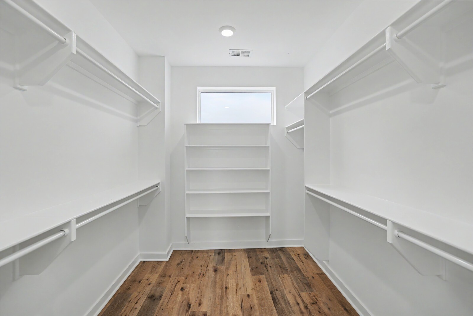 209 Walnutwood Lane