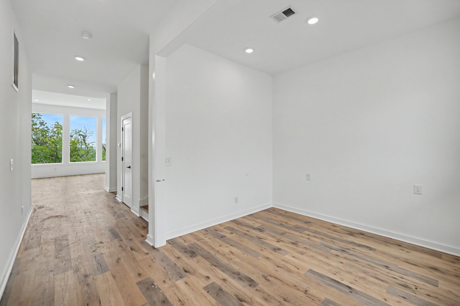 209 Walnutwood Lane