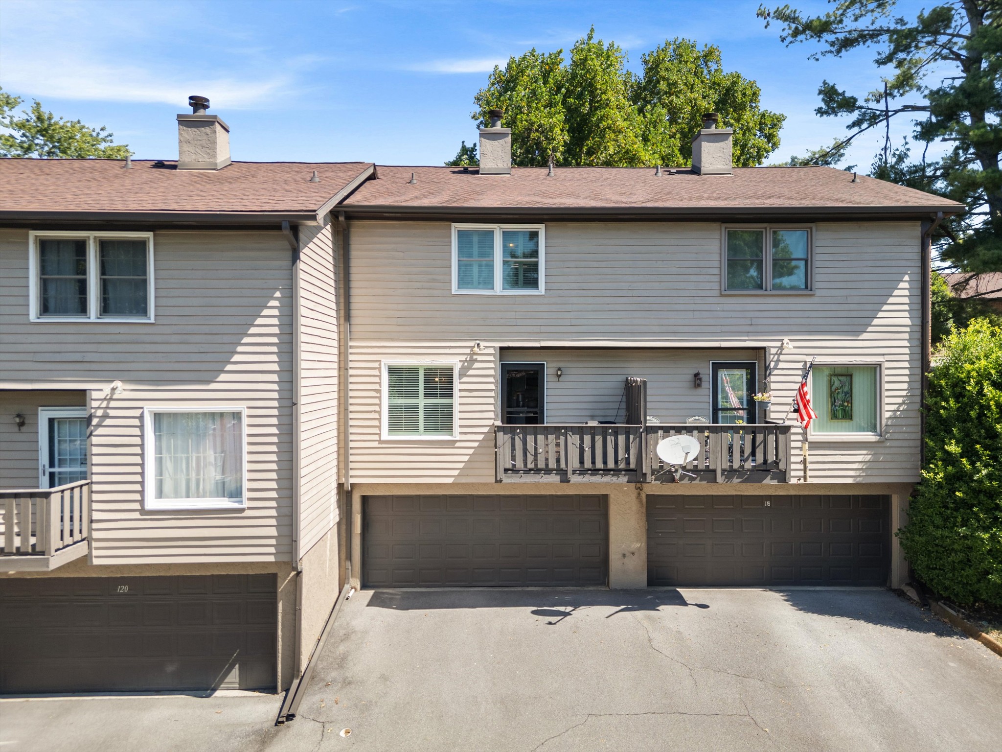 119 Highland Villa Dr