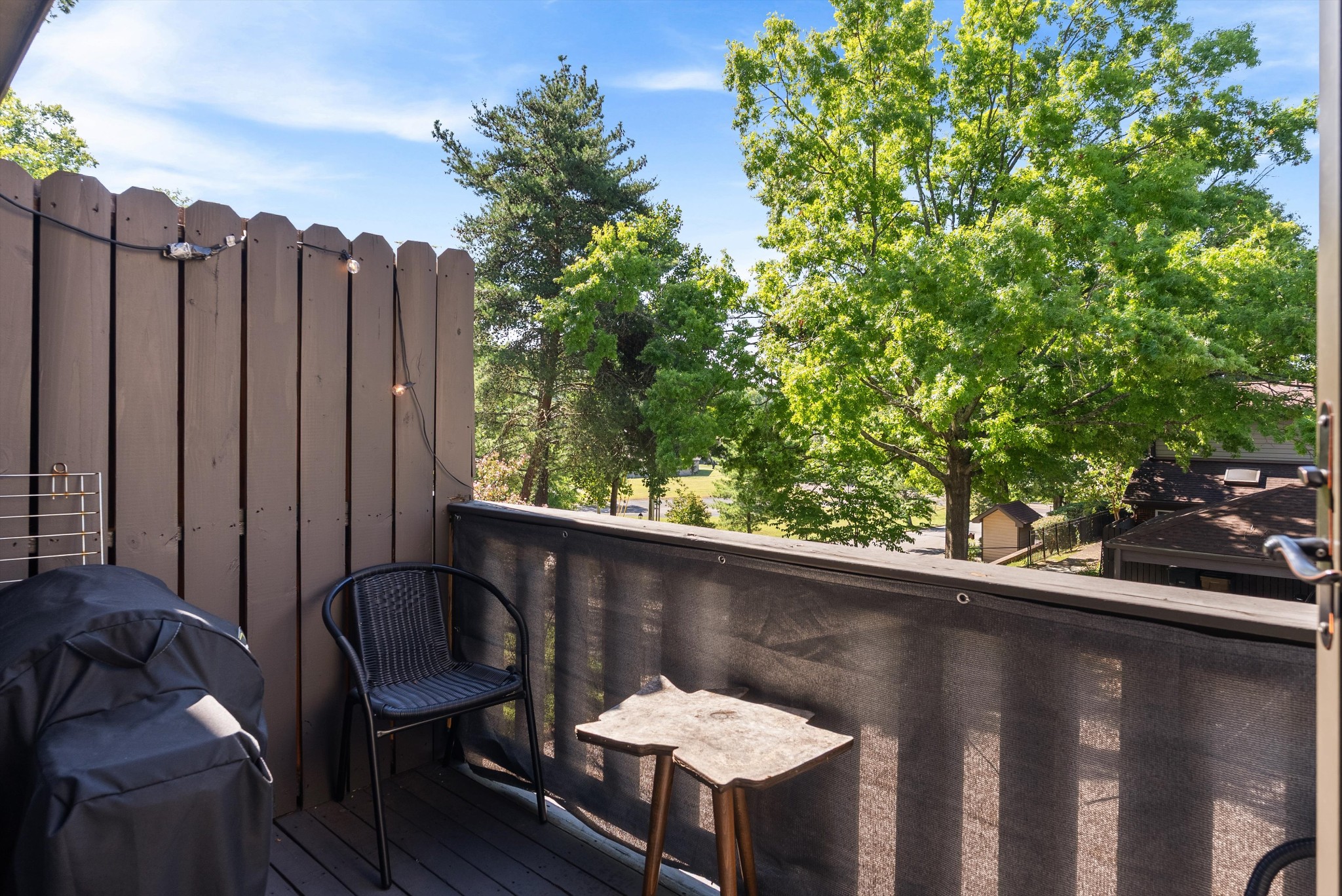 119 Highland Villa Dr
