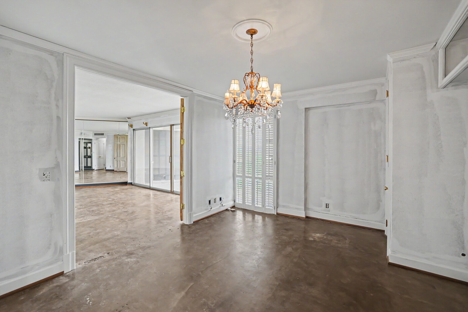 4215 Harding Pike Unit: 1011