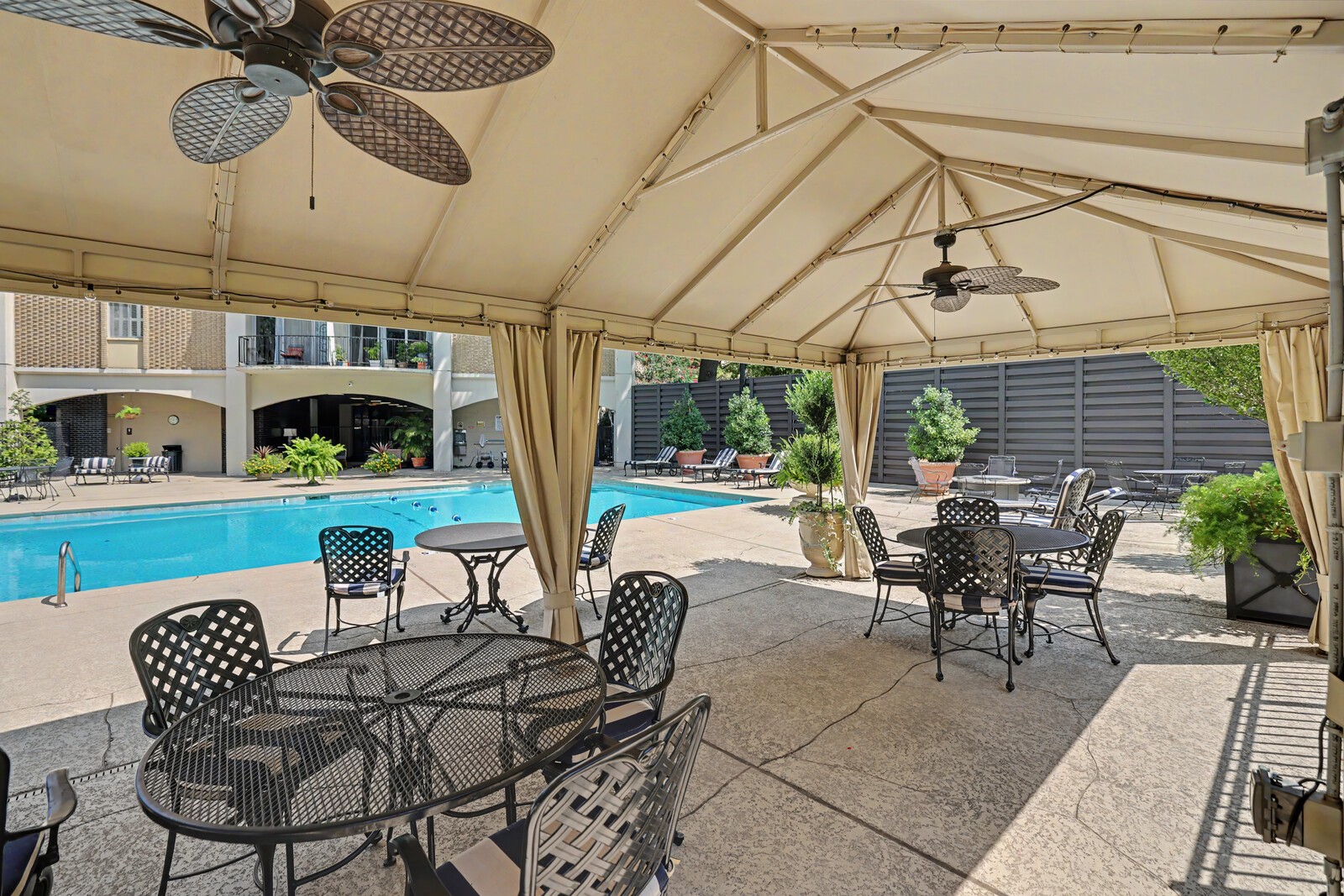 4215 Harding Pike Unit: 1011