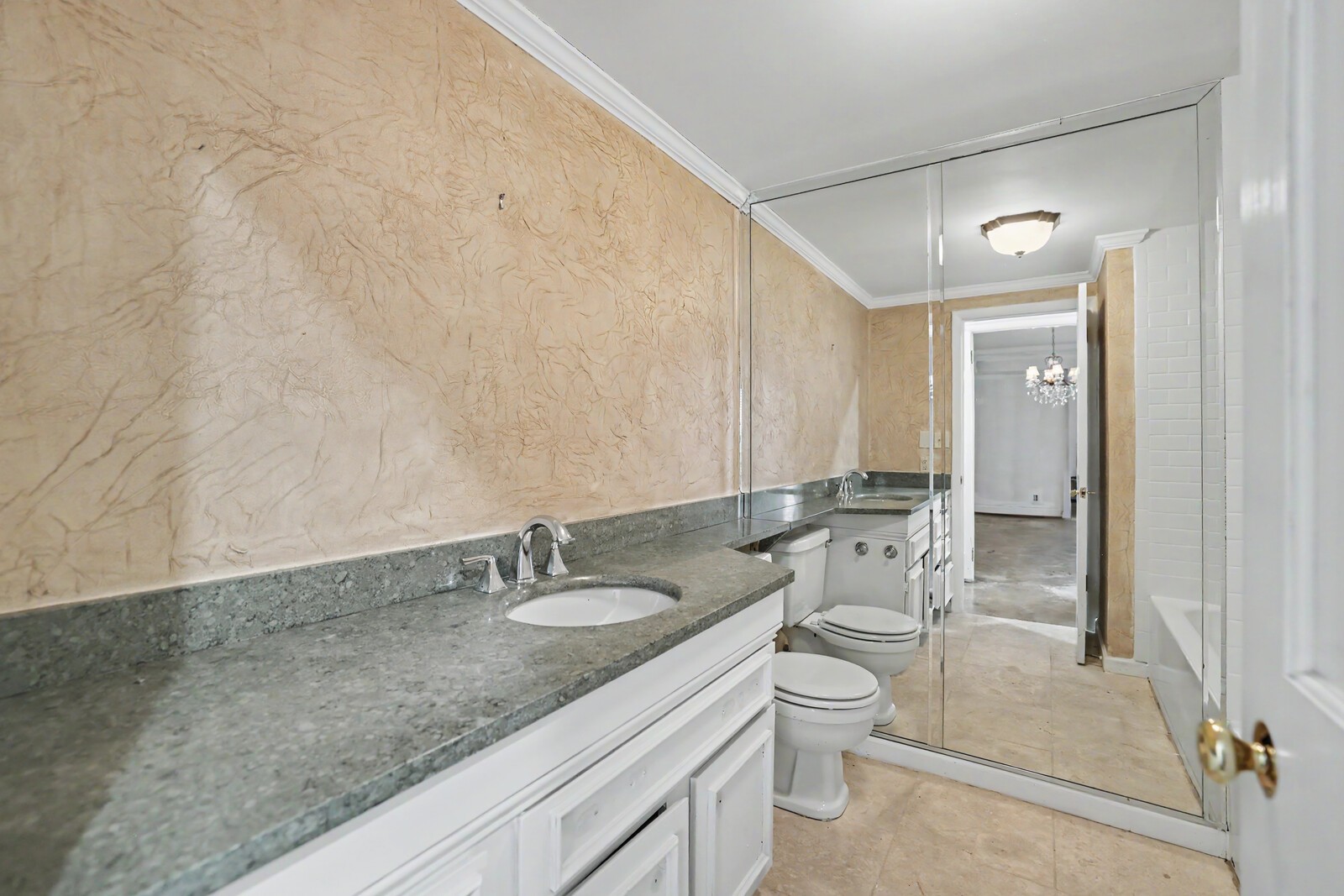 4215 Harding Pike Unit: 1011