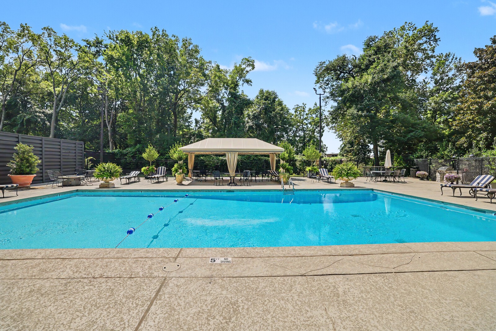 4215 Harding Pike Unit: 1011