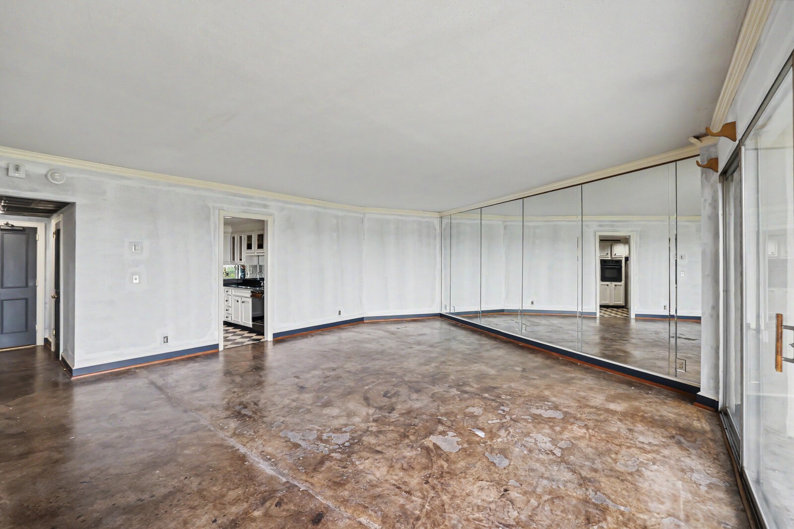 4215 Harding Pike Unit: 1011