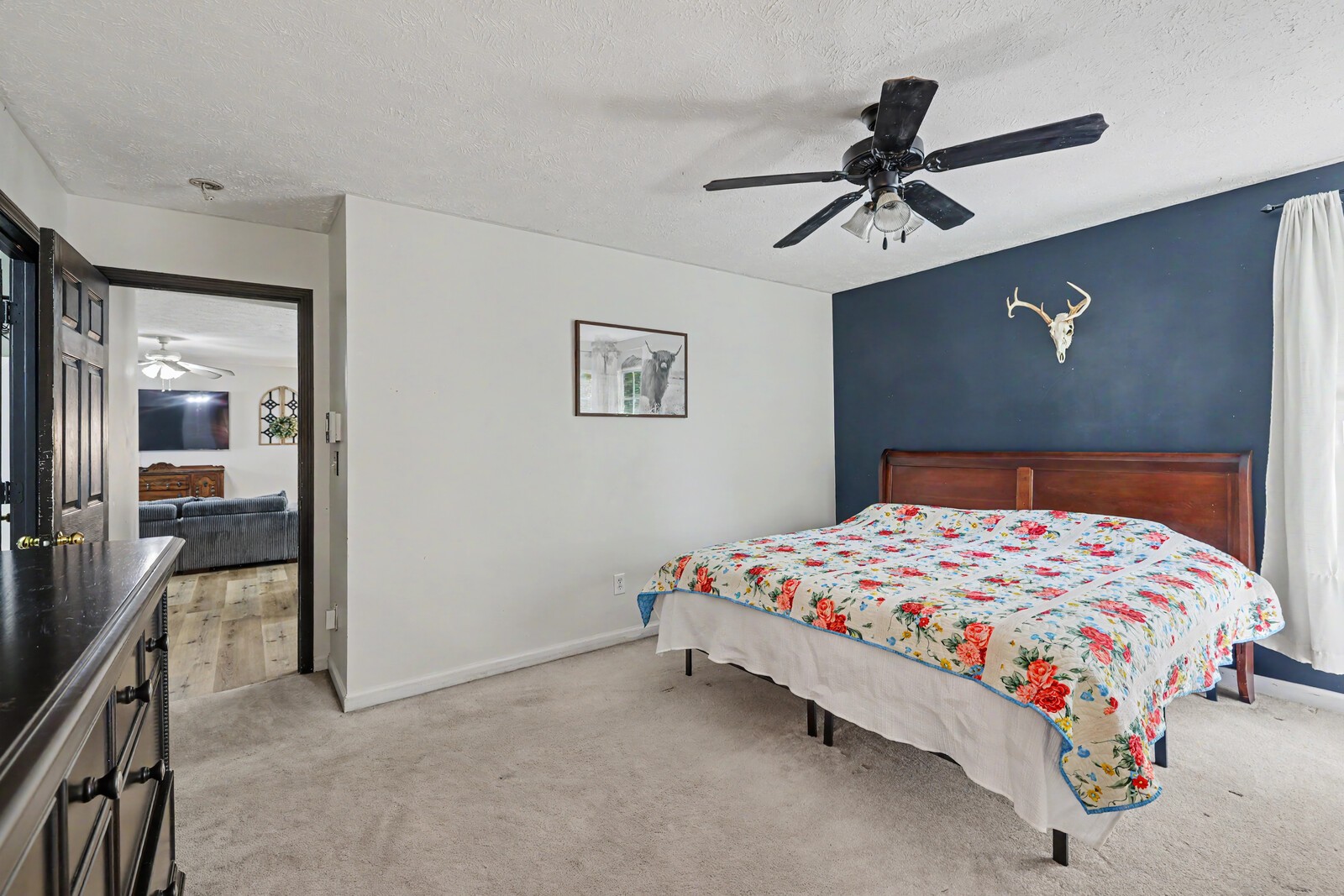 718 Paige Ct