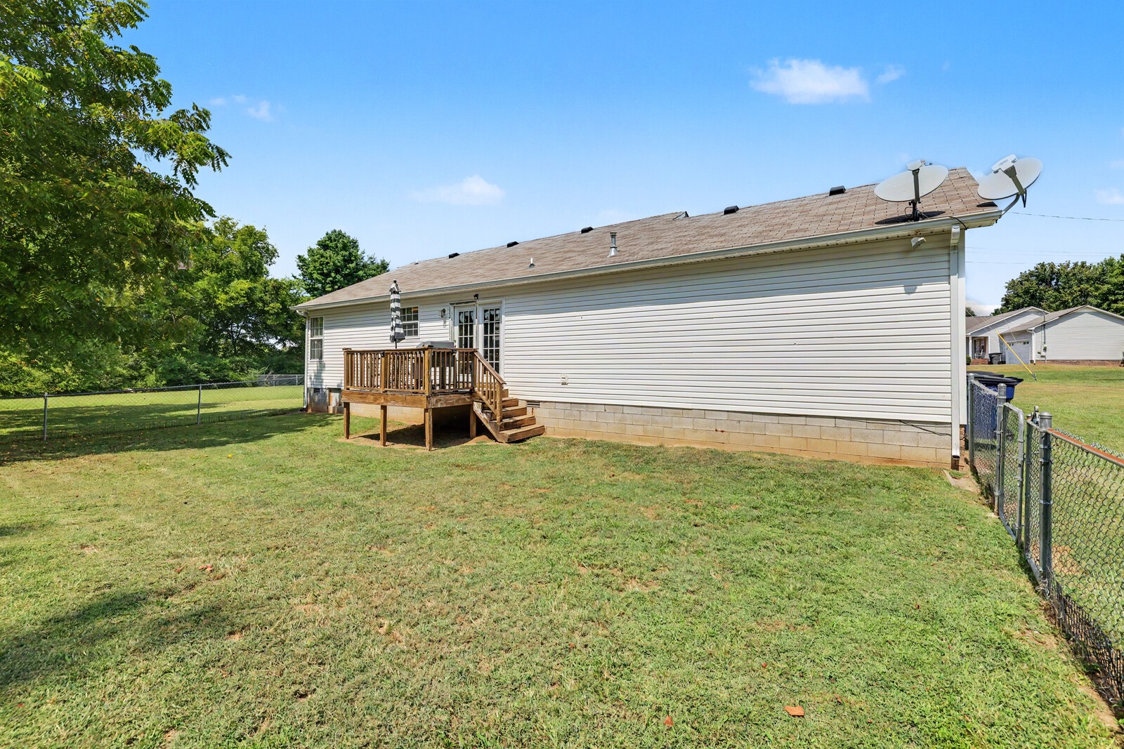 718 Paige Ct