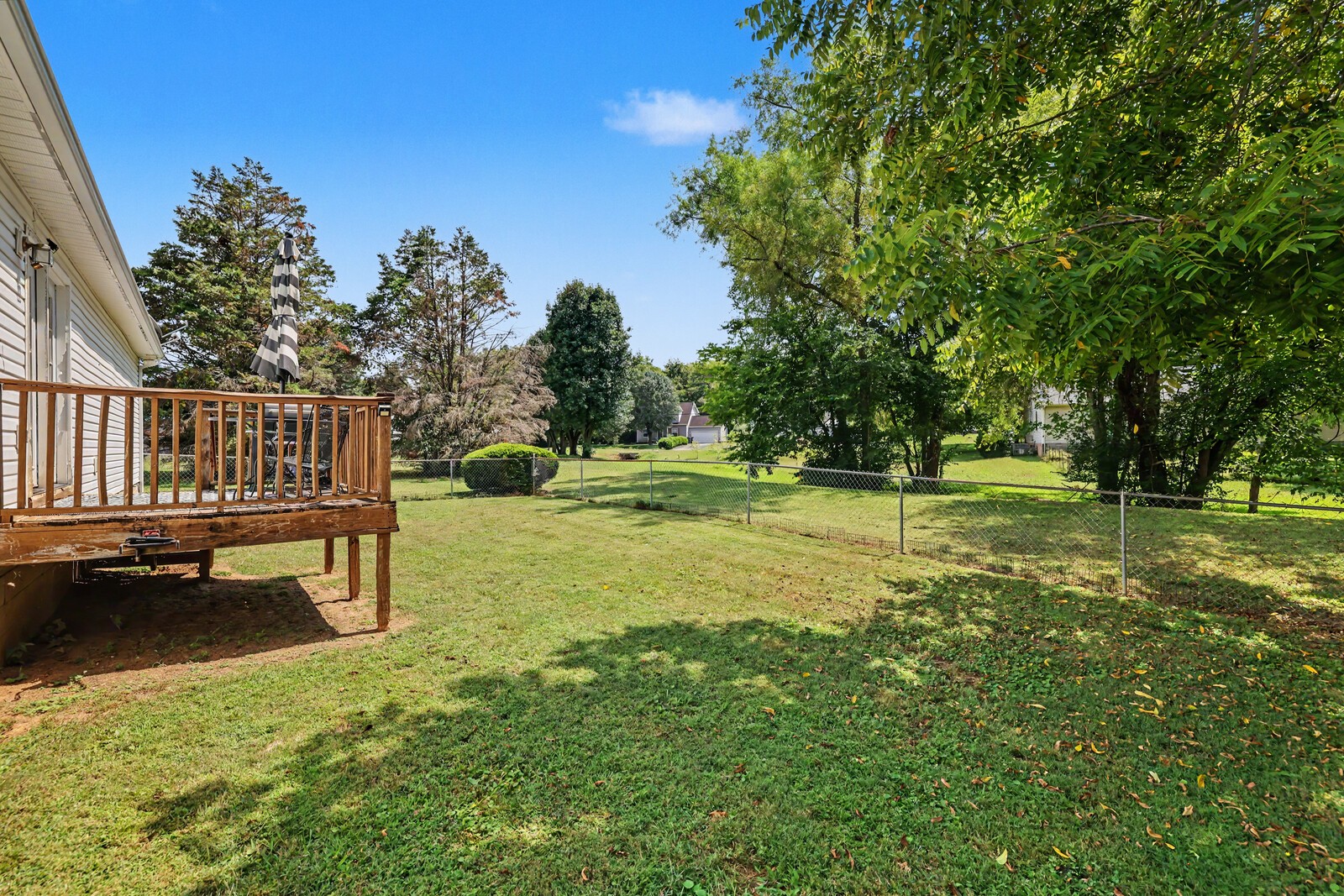718 Paige Ct