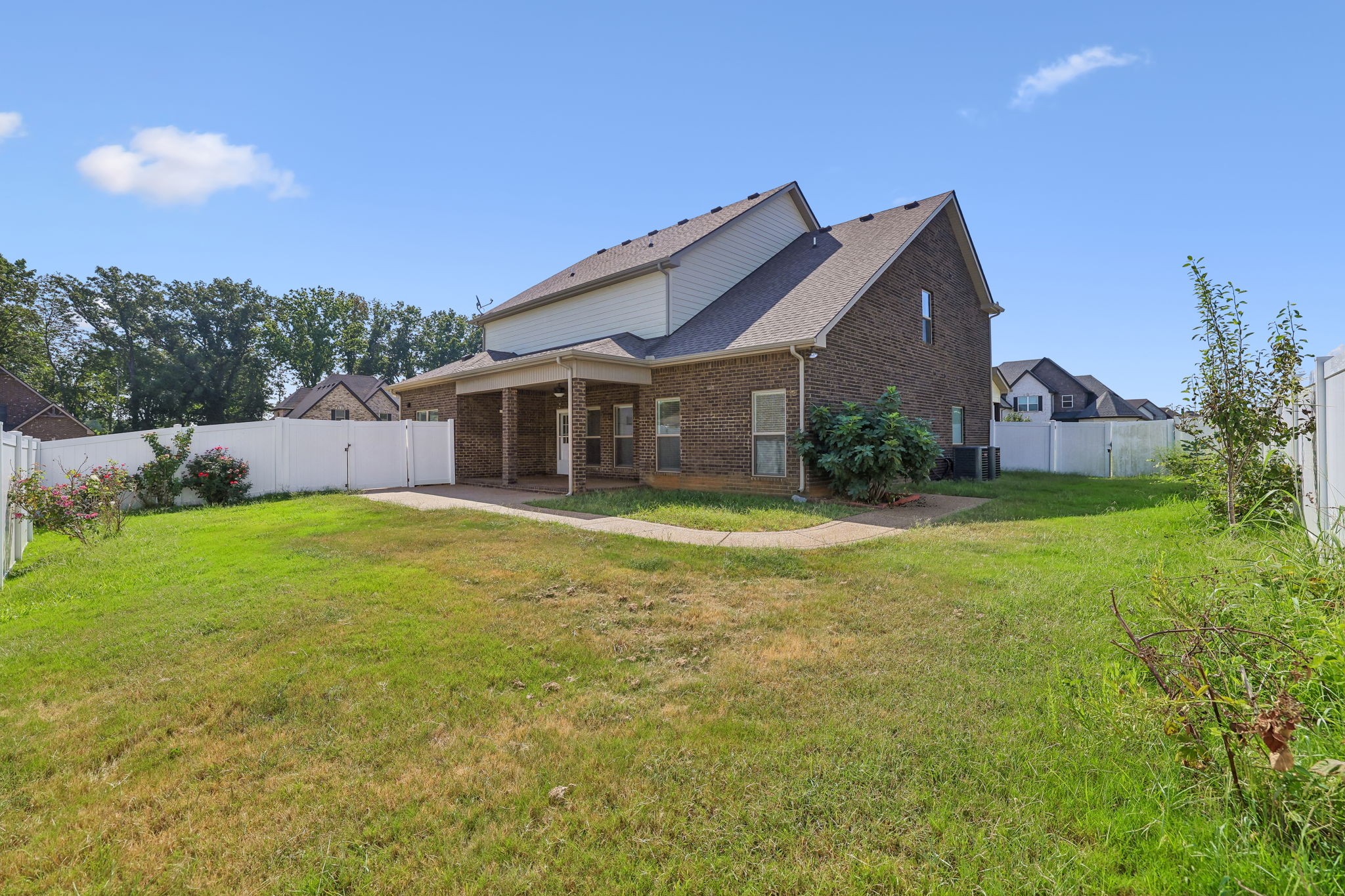1200 Emmie Reece Dr