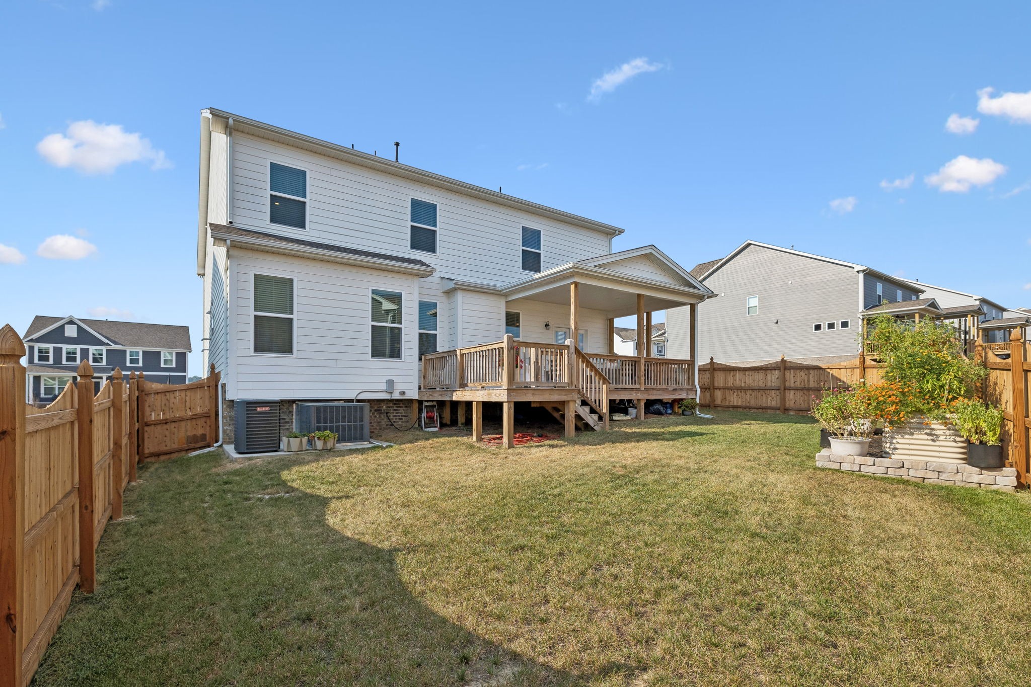 318 Rawling Ln