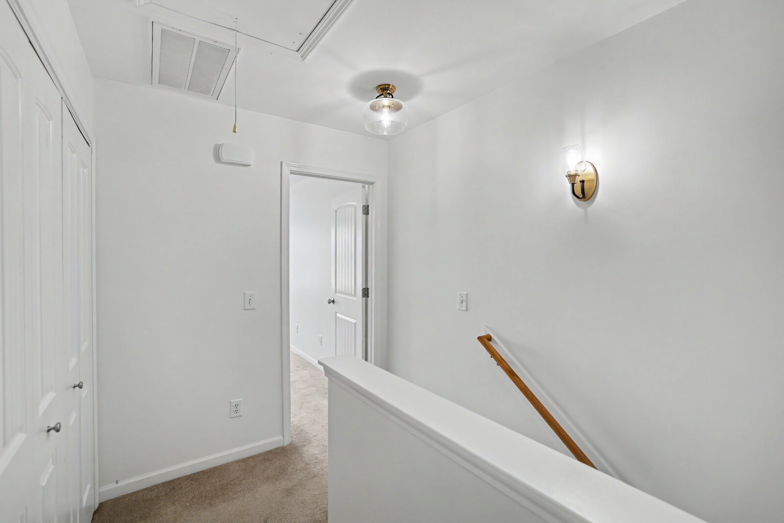 1420 Riverbrook Dr