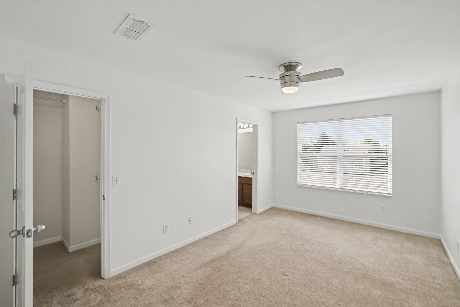 1420 Riverbrook Dr