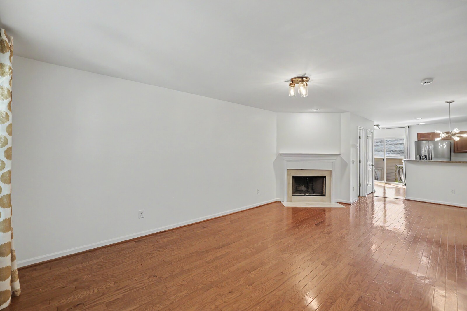 1420 Riverbrook Dr