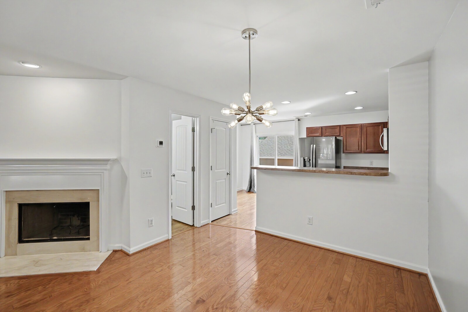 1420 Riverbrook Dr