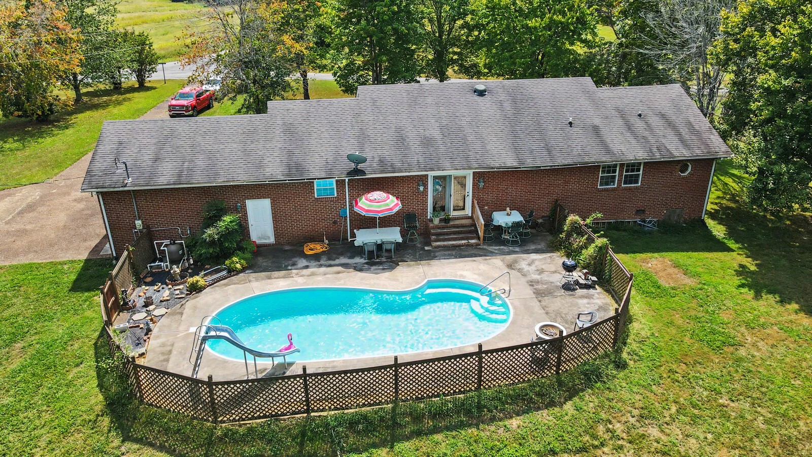 1000 Charlie Read Rd